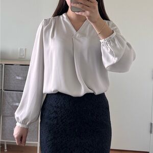 United Arrows Tokyo P Back Satin V-Neck Blouse - Ice Blue - Size Small Fit